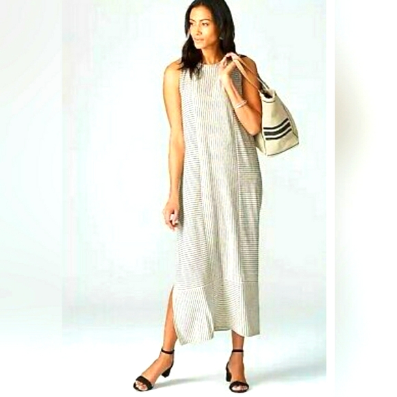 J. Jill Dresses & Skirts - J-JILL  Wearever Maxi Dress Size Medium